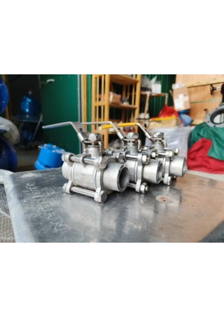 van bi 3 mảnh