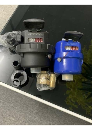 Đồng hồ nước chân đứng sence - htvietnamvalve