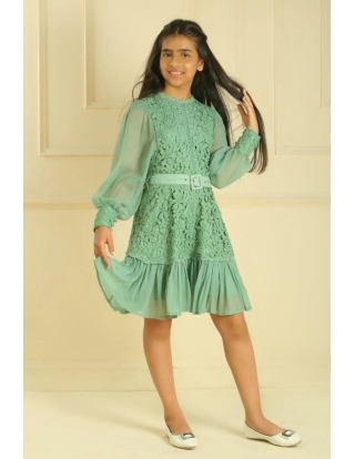 Feeling like a queen in my LH Luxury Fashion outfit!